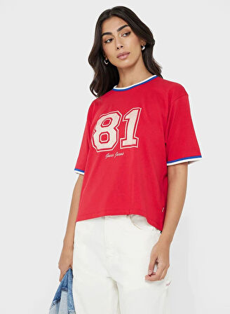 uess Jeans Kadın Kırmızı Boxy Fit T-Shirt W5YI19K8HM0-G585