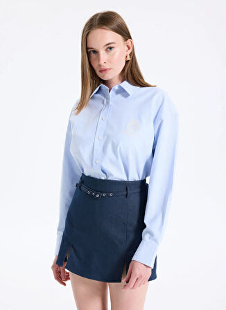 Guess Jeans Relaxed Gömlek Yaka Baskılı Mavi Kadın Gömlek Guess Jeans Kadın Relaxed Fit Gömle