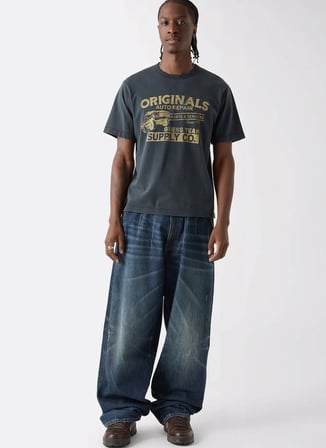 Guess Yuvarlak Yaka Düz Siyah Erkek T-Shirt M6RI54K8FQ4-JTMU Siyah T-Shirt