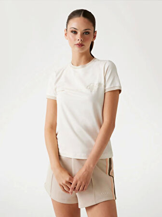 Guess Fosca Kadın Beyaz Aktif Boxy Fit T-Shirt V5BI06J1314-G1O6