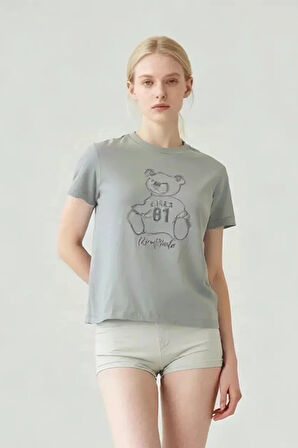 Guess Unique Kadın Çok Renkli Aktif Regular Fit T-Shirt V5BI16K8FQ4-A92C