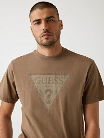 Guess Triangle Erkek Kahverengi Regular Fit T-Shirt M5BI04I3Z14-A13K