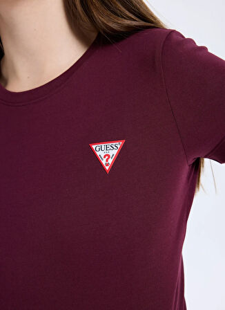 Guess Yuvarlak Yaka Baskılı Kırmızı Kadın T-Shirt Mini Triangle Kadın Slim Fit T-Shir