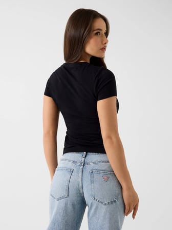Guess Glitt Kadın Slim Fit T-Shirt