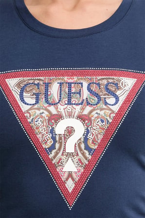 Guess Kısa Kollu Bisiklet Yaka Şal Desenli Üçgen Kadın Lacivert T-shirt W6YI25K4344-G7P1