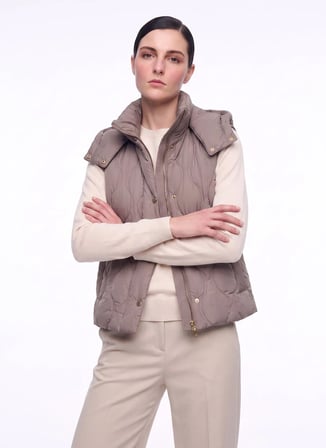 Guess Gri Kadın Kapüşonlu Kapitone Şişme Yelek W6YL13W2883-F1AX