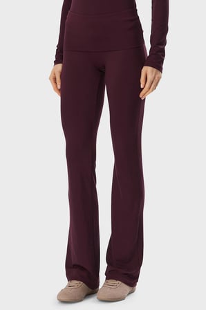 Guess Lotus Slim Fit Yüksek Bel Düz Paça Pantolon V6YB24K4713 Kadın PANTOLON V6YB24 K4713 RGP BORDO