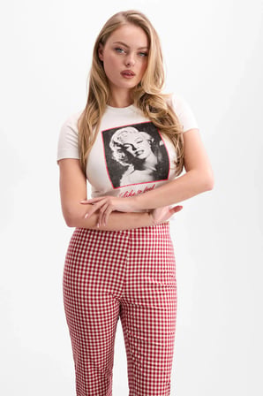 Marilyn Visc T-shirt