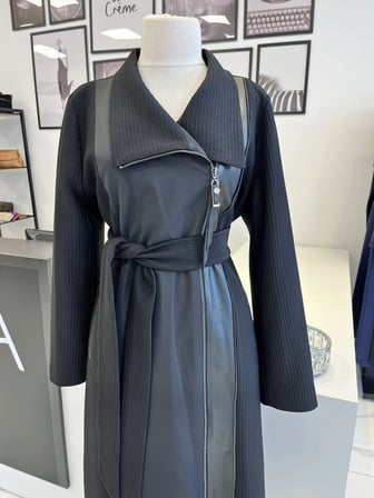 Orhan Store Fermuarlı Siyah Kap