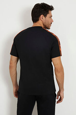 Erkek Guess Önde Logo T-Shirt / Siyah  | S