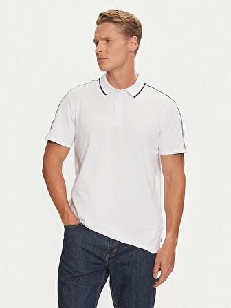 Guess Erkek Beyaz Quattro G Şeritli Polo Tişört