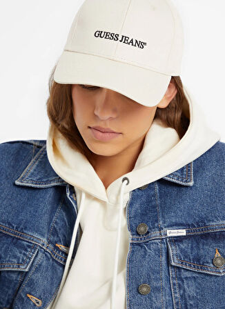 Guess Jeans Krem Kadın Şapka GJ 3D EMBRO BASEBALL - ORG CANVAS C