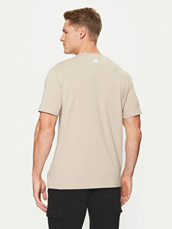 Guess Erkek Bej Logolu T-Shirt