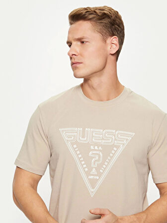 Guess Erkek Bej Logolu T-Shirt
