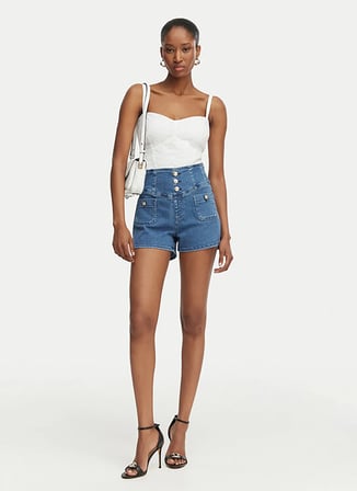 Guess Beyaz Kadın Kalp Yaka Comfort Fit Nakışlı Gömlek W6GH47W1880-G011