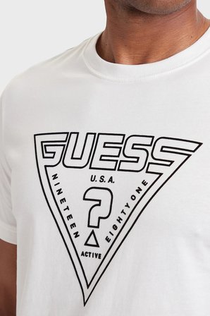 Guess Miken Pamuklu Regular Fit Bisiklet Yaka T Shirt Z6YI20K5016 Erkek T SHİRT Z6YI20 K5016 G018 BEYAZ
