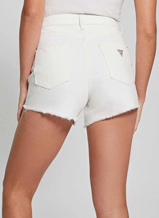 Guess Normal Bel Slim Fit Beyaz Kadın Şort W4GD74D5EN0-F0E1