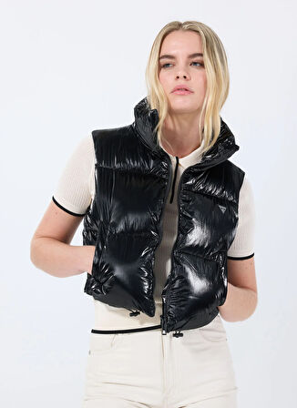 Guess V5RL00WGUJ0JBLK CHRIS VEST Siyah Standart Desenli Kadın Yelek