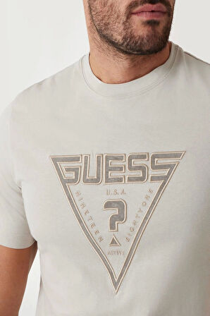 Guess Erkek Bej Logolu Nakış İşlemeli T-Shirt