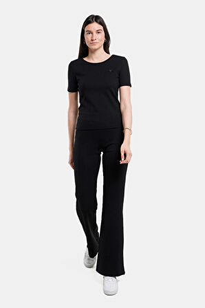 Guess Kadın Siyah Logolu T-Shirt