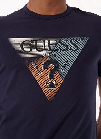Guess Bisiklet Yaka Desenli Lacivert Erkek T-Shirt M5RI14J1314G7V2 SS CN GUESS TRI ST