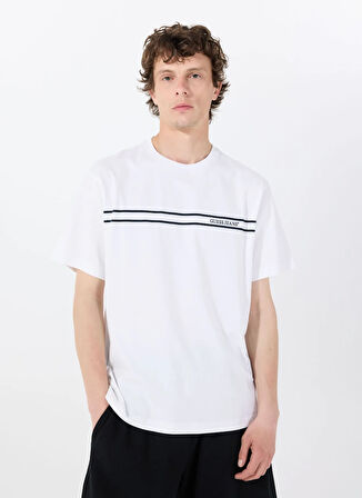 Guess Jeans Bisiklet Yaka Desenli Beyaz Erkek T-Shirt M5RI78KCPQ1G011 GJ SS CN REG CHEST