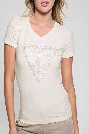 Guess Kadın Beyaz Üçgen Logo V Yaka T-Shirt