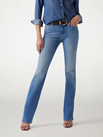 Guess SEXY STRAIGHT Kadın Mavi Jeans W5GA15D5B42-EAMD