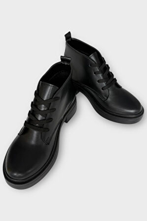 Kauçuk Yüksek Taban Kadın Bot SİYAH