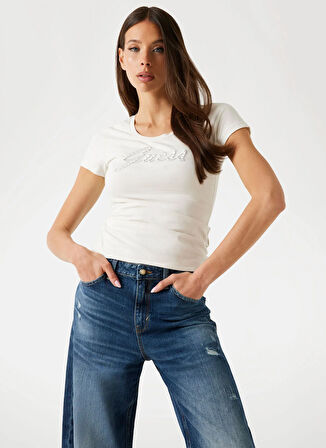 Guess Yuvarlak Yaka Baskılı Bej Kadın T-Shirt Embro Kadın Slim Fit T-Shirt