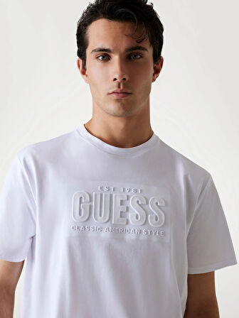 Guess Embosse Erkek Beyaz Regular Fit T-Shirt M5YI44KBW41-G011