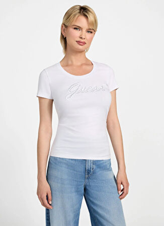 Guess Yuvarlak Yaka Baskılı Beyaz Kadın T-Shirt Embro Kadın Slim Fit T-Shirt