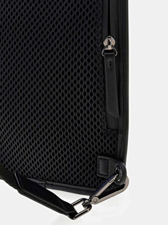 Guess Milano Erkek Siyah Çapraz Askılı Çanta HMARCCP5326-BLA