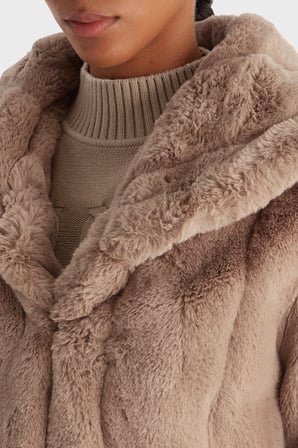 Guess New Shophy Regular Fit Şal Yaka Cepli Suni Kürk Mont W0BL0NWDCH0 Kadın MONT W0BL0N WDCH0 A106 PUDRA