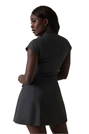 Kadın V Yakalı Düğme Detaylı Pileli Elbise - Antrasit | M