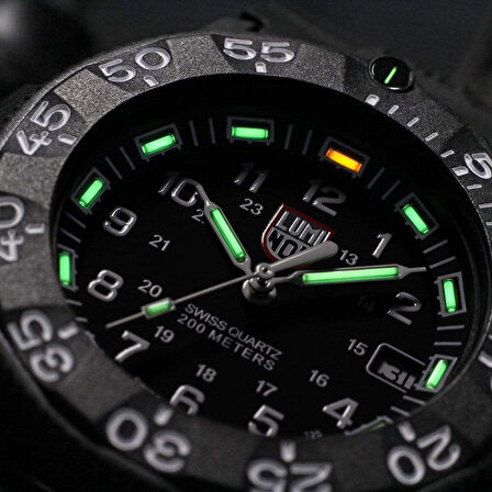 XS.3001.F ORIGINAL NAVY SEAL 3000 Serisi Erkek Kol Saati