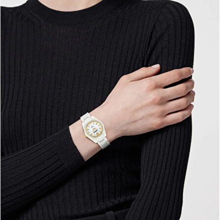 Versace VRSCVE9F00224 Kadın Kol Saati