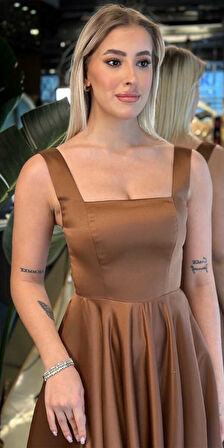 Kahverengi Kalın Askı Kloş Etekli Saten Midi Abiye Elbise 7631