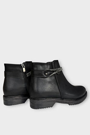 Kadın Tarz Toka Detaylı Günlük Klasik Bot SİYAH - GÜMÜŞ