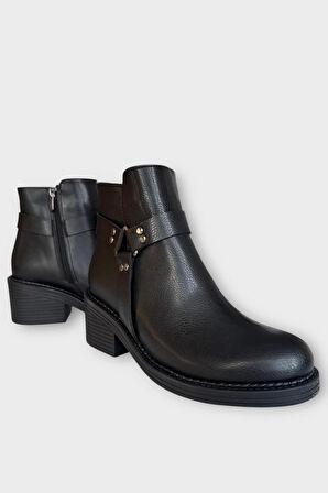 Kadın Toka Detaylı Fermuarlı Kalın Topuk Bot SİYAH