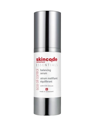 Skincode Essentials Tüm Cilt Tipleri İçin Su Bazlı Yağsız Dengeleyici Yüz Bakım Serumu 30 ml