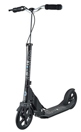 Micro Downtown Black Scooter SA0171