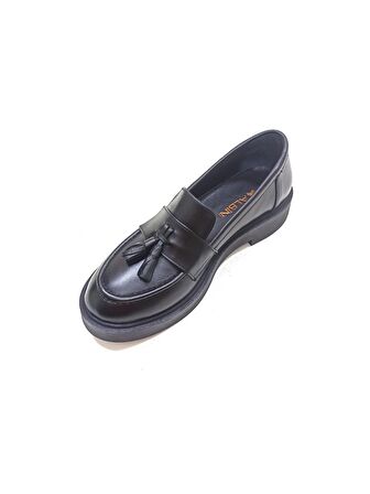 ALBİNİ SİYAH DERİ KADIN LOAFER AYAKKABI