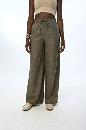 KADIN BELİ LASTİKLİ BOL PAÇA İNCE SİMLİ DÜZ RENK PANTOLON