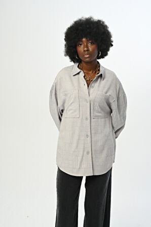 KADIN DESENLİ OVERSİZE KESİM GRİ RENK GÖMLEK