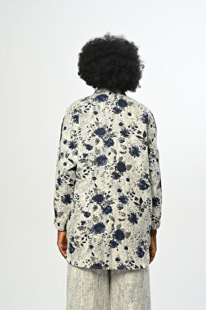 KADIN KARIŞIK DESENLİ CEPLİ OVERSİZE KESİM GÖMLEK