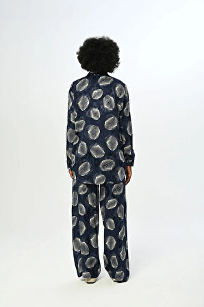 KADIN BELİ LASTİKLİ BOL PAÇA DESENLİ LACİVERT PANTOLON