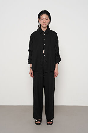 KADIN %100 KETEN KOLLARI DÜĞME DETAYLI GÖMLEK