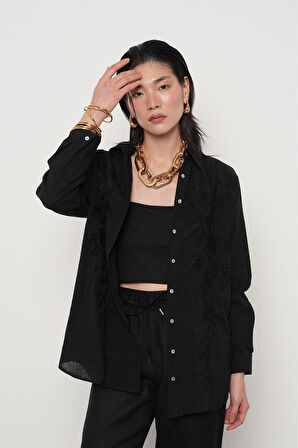 KADIN SİYAH DAL ŞEKLİNDE NAKIŞ İŞLEMELİ OVERSİZE GÖMLEK