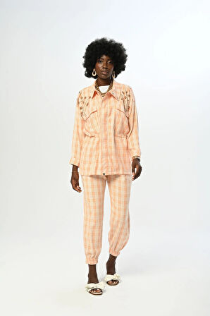 KADIN RAHAT KALIP BELİ LASTİKLİ EKOSE DESENLİ PANTOLON